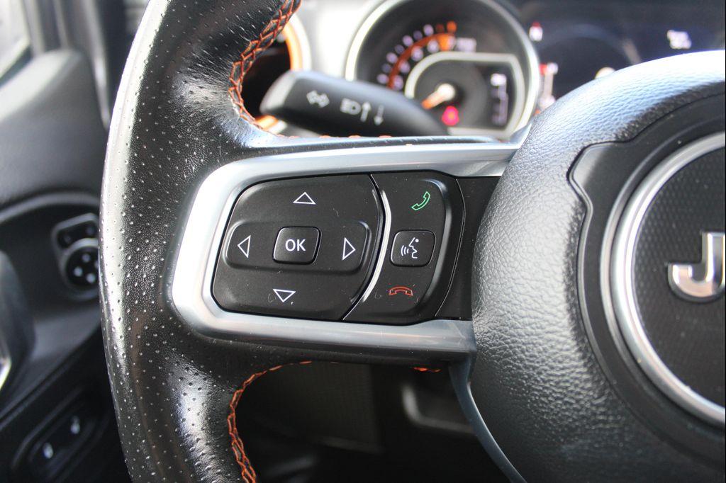 used 2023 Jeep Gladiator car, priced at $40,089