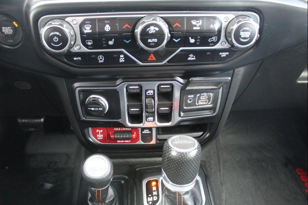 used 2023 Jeep Gladiator car, priced at $40,089