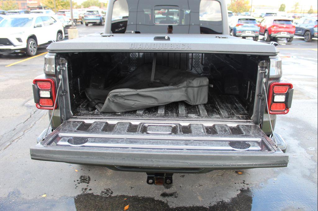 used 2023 Jeep Gladiator car, priced at $40,089