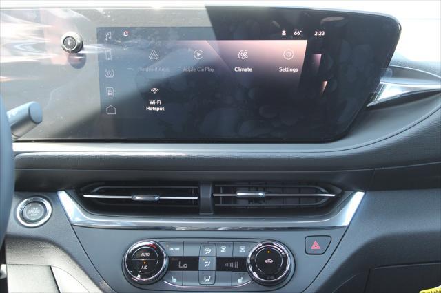 new 2025 Buick Envista car, priced at $26,199