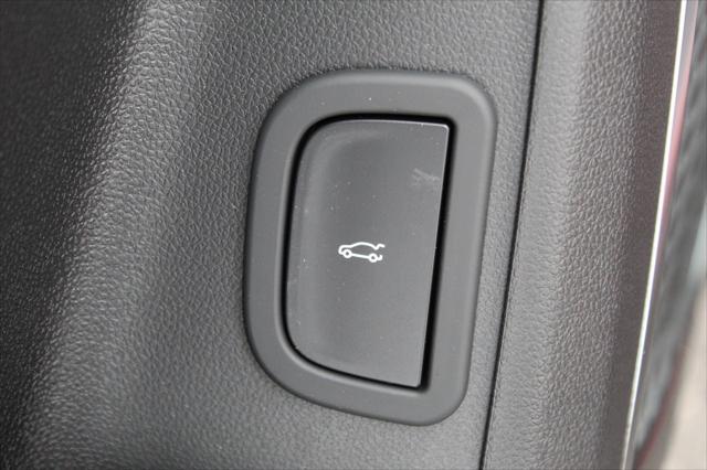 new 2025 Buick Enclave car, priced at $45,514