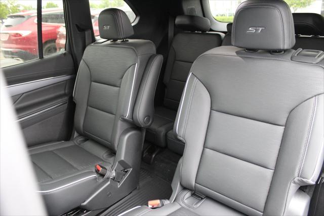 new 2025 Buick Enclave car, priced at $45,514