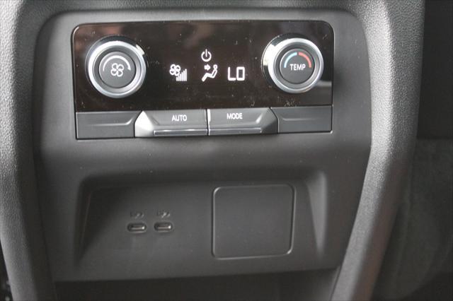 new 2025 Buick Enclave car, priced at $45,514
