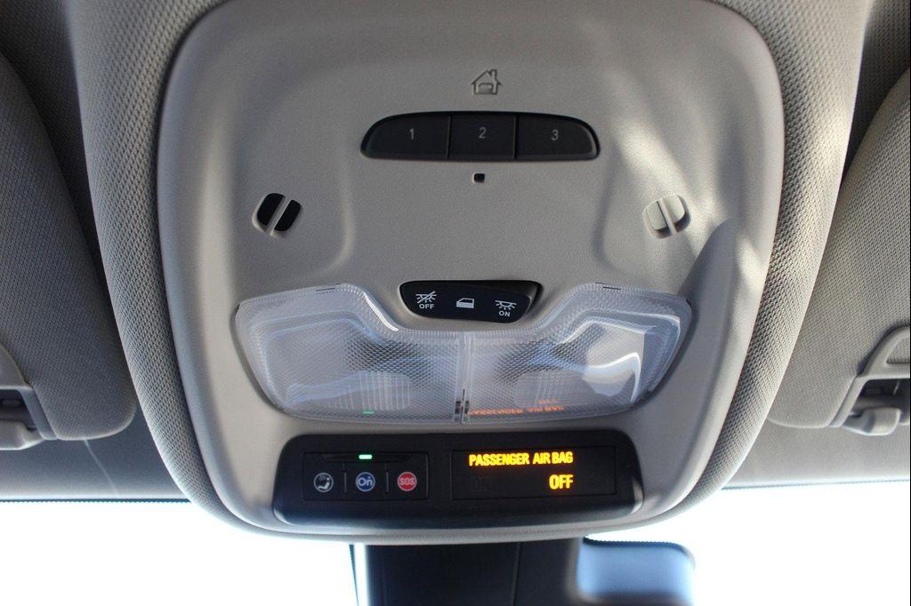 new 2025 Buick Encore GX car, priced at $33,631