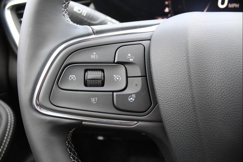 new 2025 Buick Encore GX car, priced at $32,115