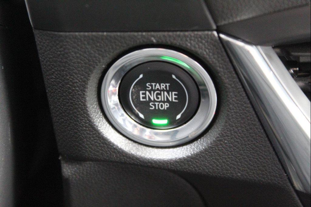 new 2025 Buick Encore GX car, priced at $32,115