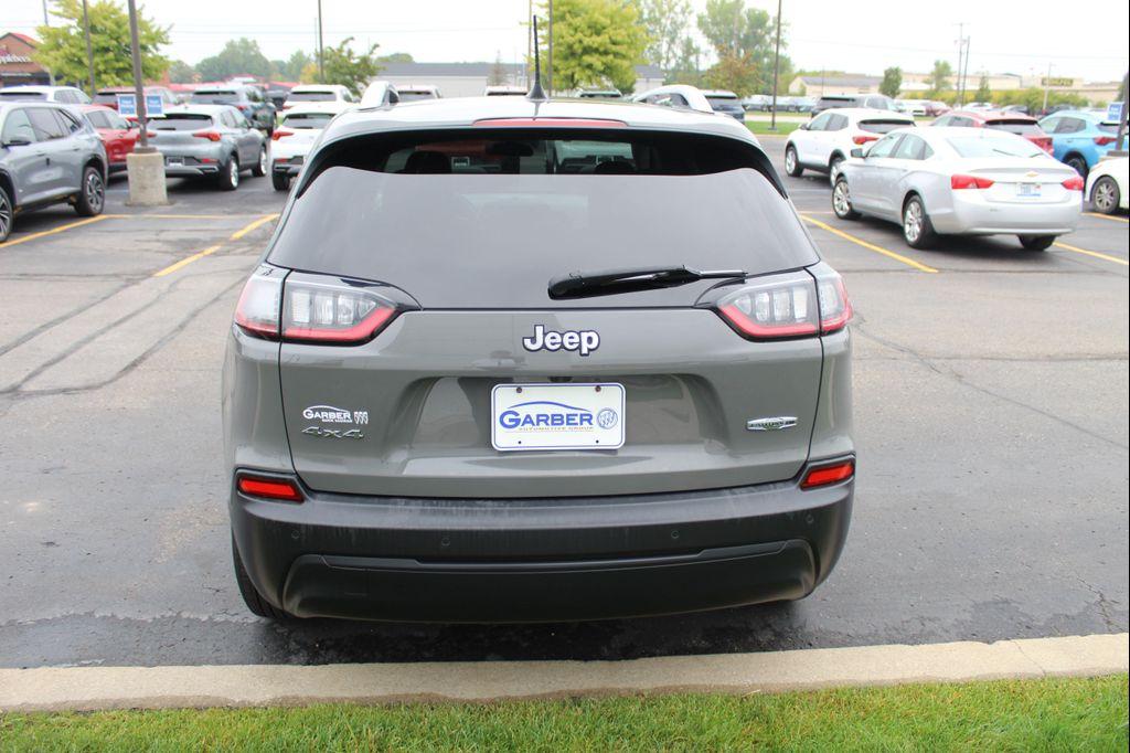 used 2020 Jeep Cherokee car
