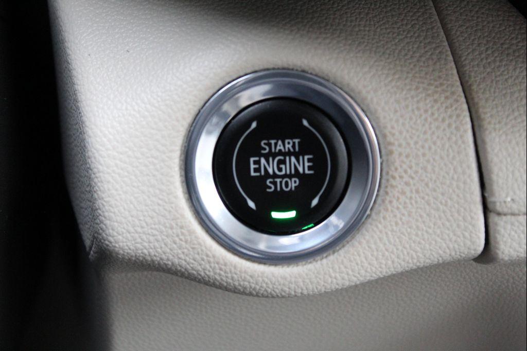 used 2022 Buick Envision car, priced at $23,670