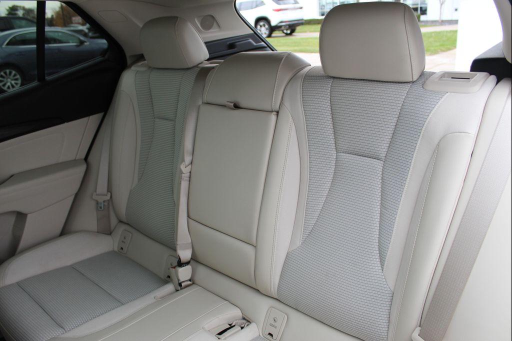 used 2022 Buick Envision car, priced at $23,670