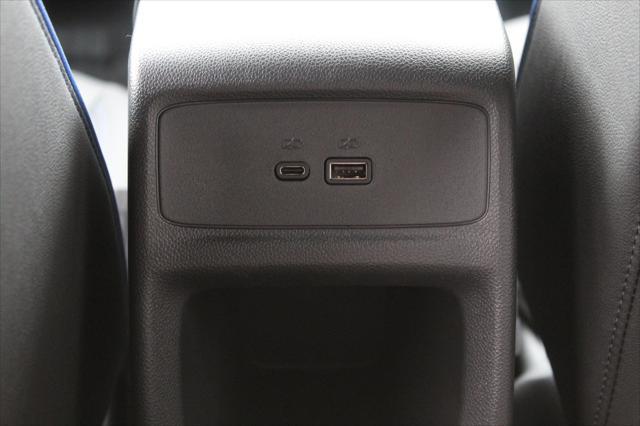 new 2025 Buick Envista car, priced at $26,980