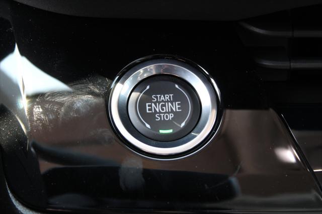 new 2025 Buick Envision car, priced at $40,350