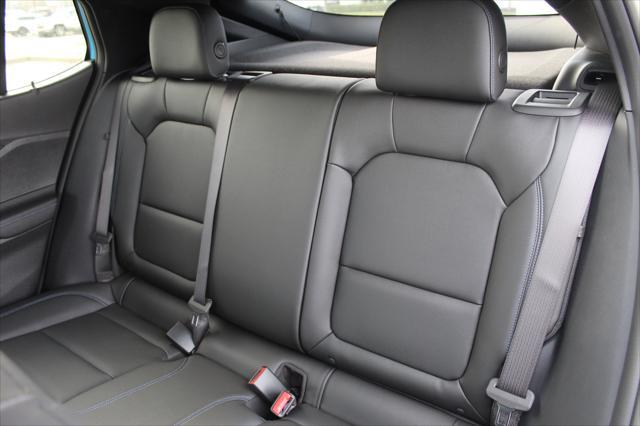 new 2025 Buick Envista car, priced at $26,461