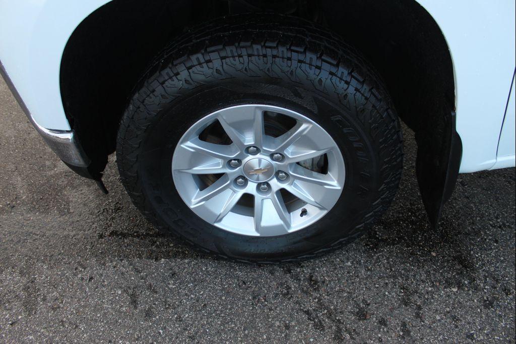 used 2021 Chevrolet Silverado 1500 car, priced at $26,999