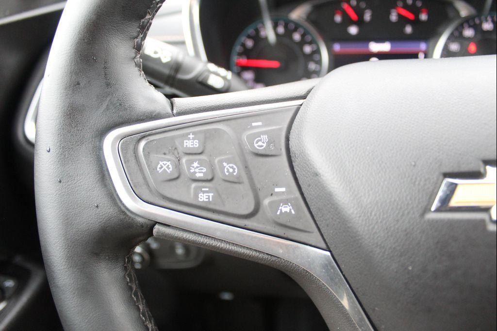used 2023 Chevrolet Equinox car, priced at $26,418