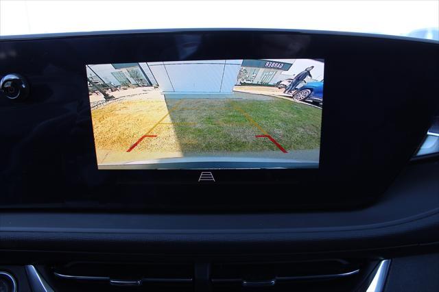 new 2025 Buick Envista car, priced at $25,680