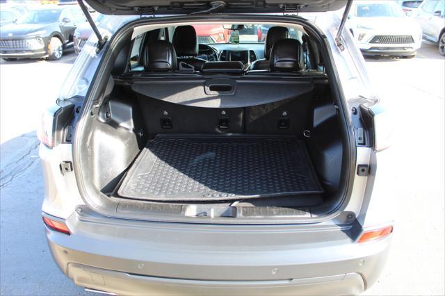 used 2020 Jeep Cherokee car, priced at $18,990