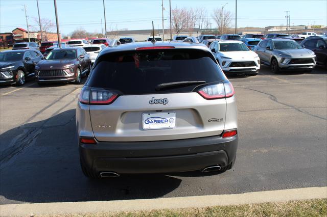 used 2020 Jeep Cherokee car, priced at $18,990