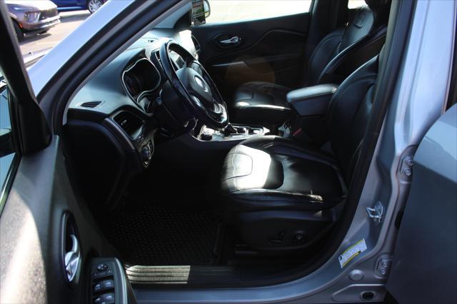 used 2020 Jeep Cherokee car, priced at $18,990