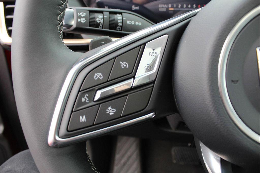 new 2025 Buick Envision car, priced at $44,026