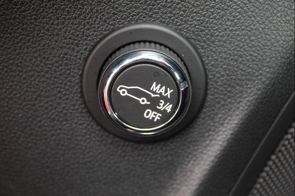 new 2025 Buick Envision car, priced at $44,026
