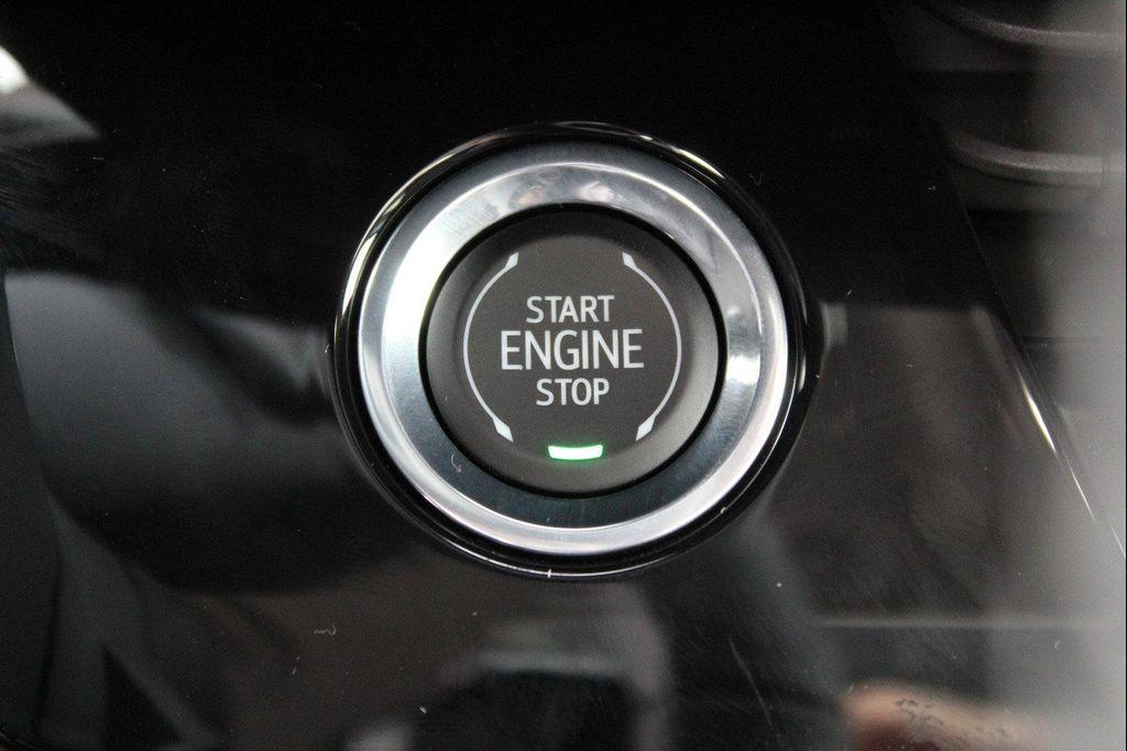new 2025 Buick Envision car, priced at $44,026