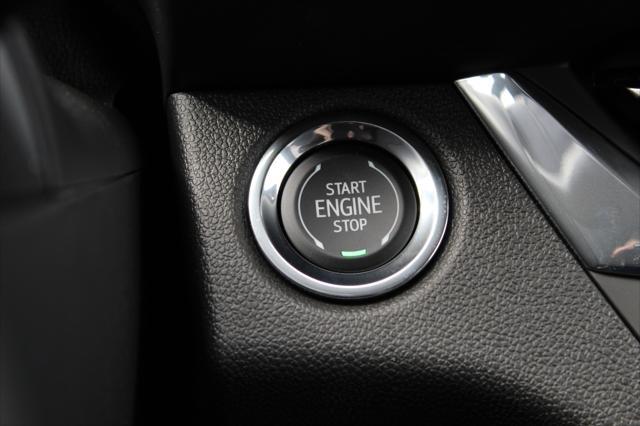new 2025 Buick Envista car, priced at $25,347