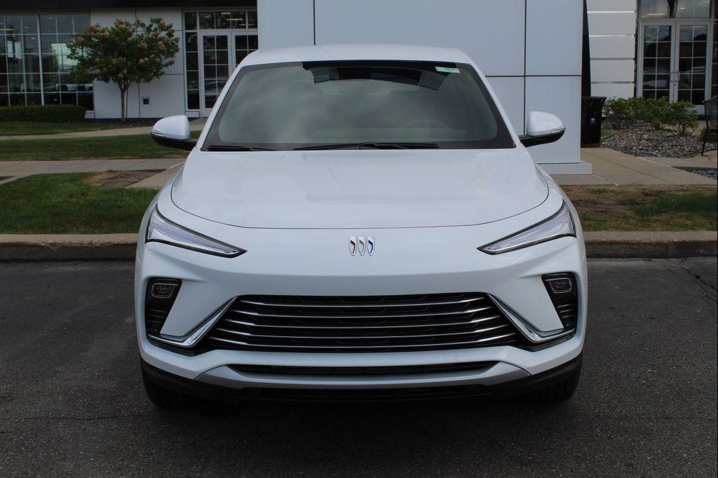 new 2025 Buick Envista car, priced at $24,597