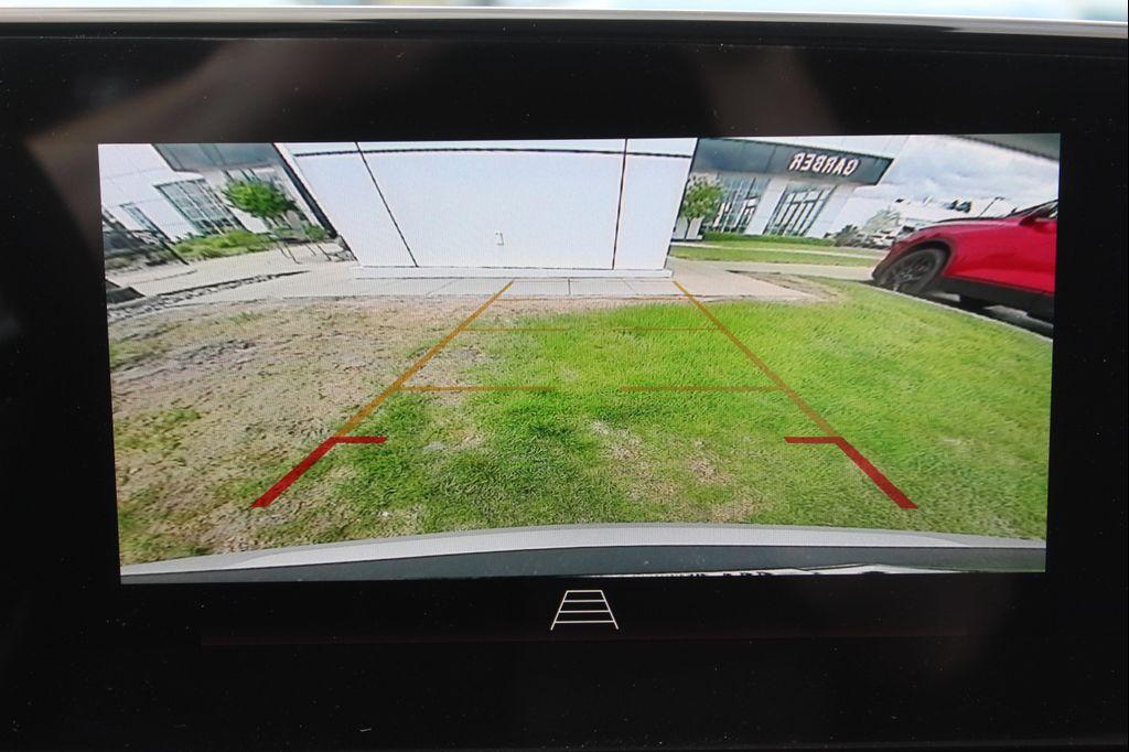 new 2025 Buick Envista car, priced at $24,597