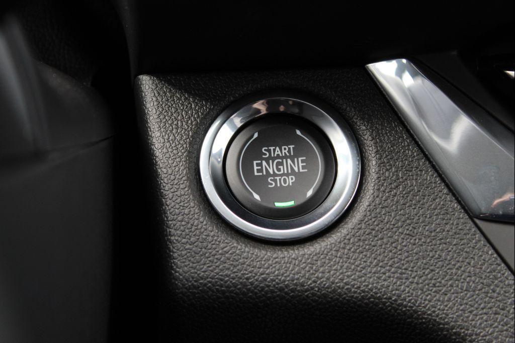 new 2025 Buick Envista car, priced at $24,597