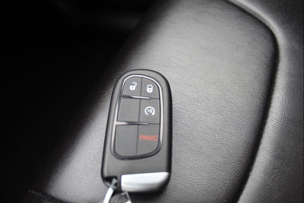 used 2020 Jeep Cherokee car, priced at $19,230