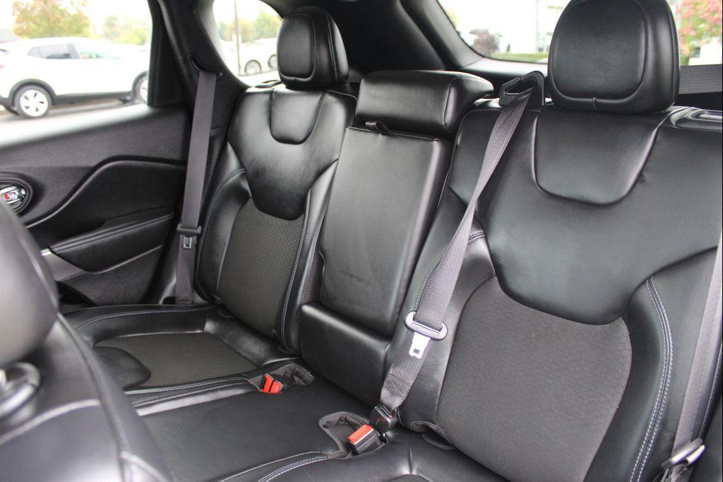 used 2020 Jeep Cherokee car, priced at $19,230