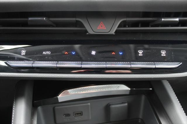 new 2025 Buick Envision car, priced at $38,611
