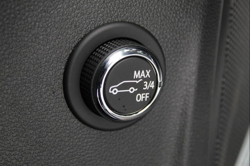 new 2025 Buick Envision car, priced at $38,611