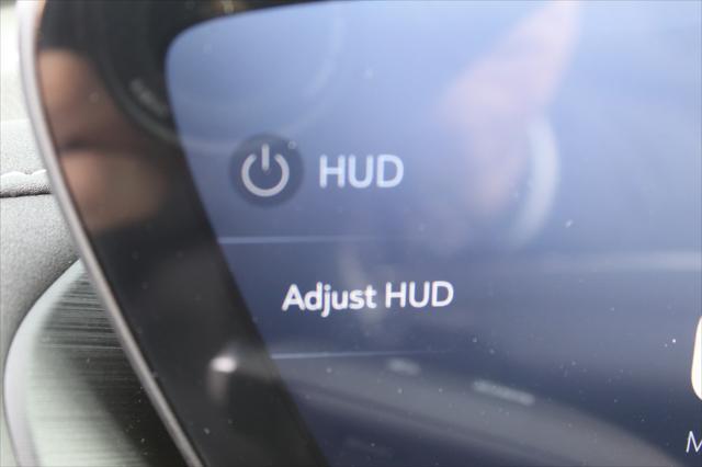 new 2025 Buick Envision car, priced at $40,350