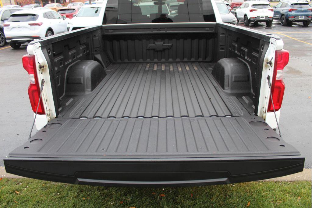 used 2021 Chevrolet Silverado 1500 car, priced at $32,500