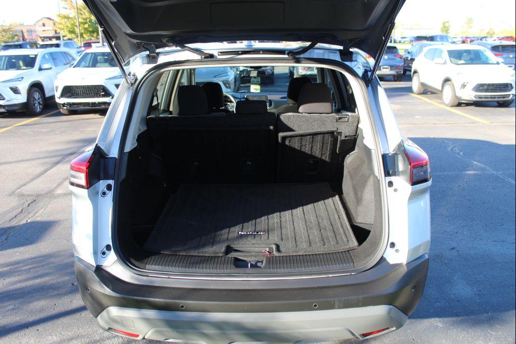 used 2023 Nissan Rogue car, priced at $21,921