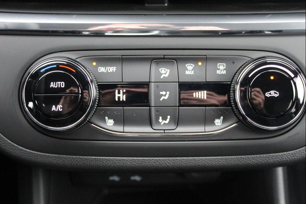 new 2026 Buick Envista car, priced at $25,581