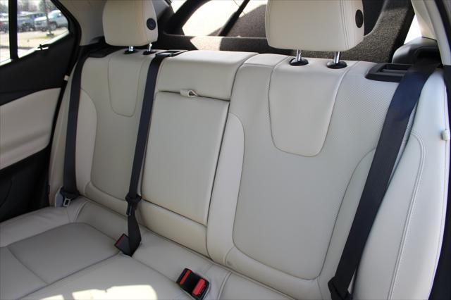 new 2025 Buick Encore GX car, priced at $33,575