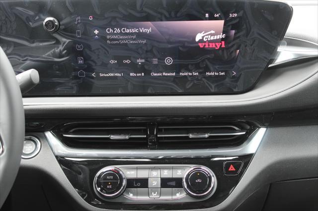 new 2025 Buick Envista car, priced at $27,675