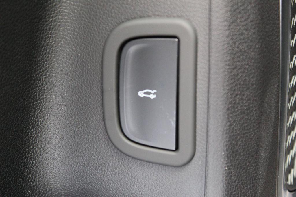 new 2026 Buick Enclave car, priced at $48,596