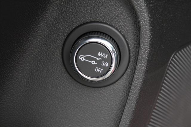 new 2025 Buick Envista car, priced at $26,199