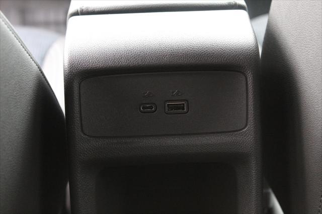new 2025 Buick Envista car, priced at $26,199