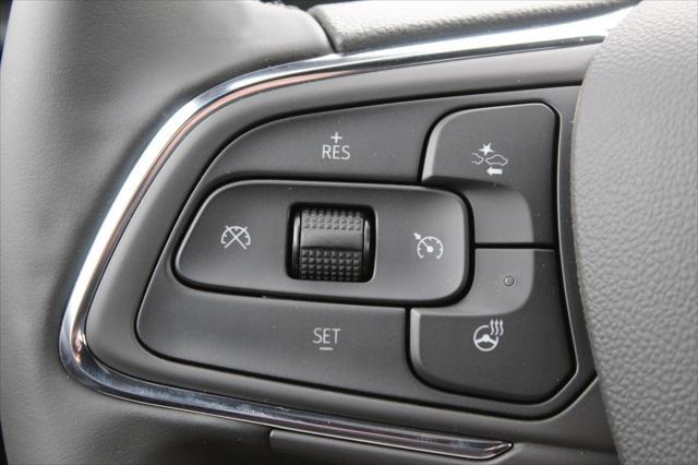 new 2025 Buick Envista car, priced at $26,199