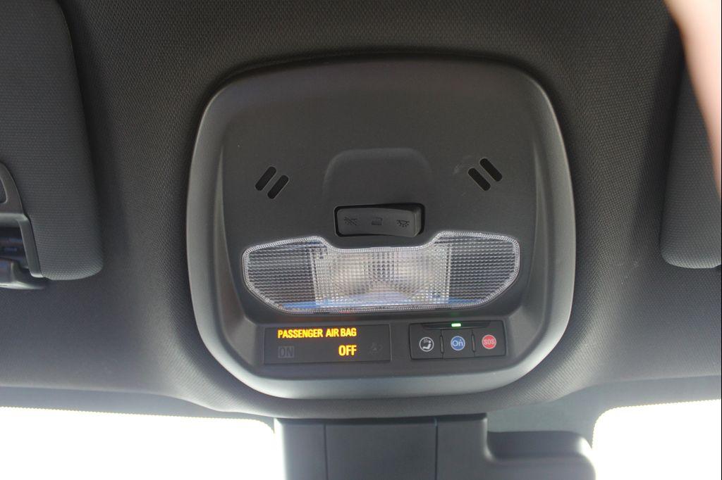 new 2025 Buick Envista car, priced at $25,347