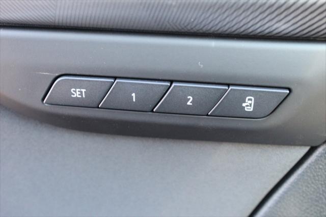 new 2025 Buick Envision car, priced at $40,890