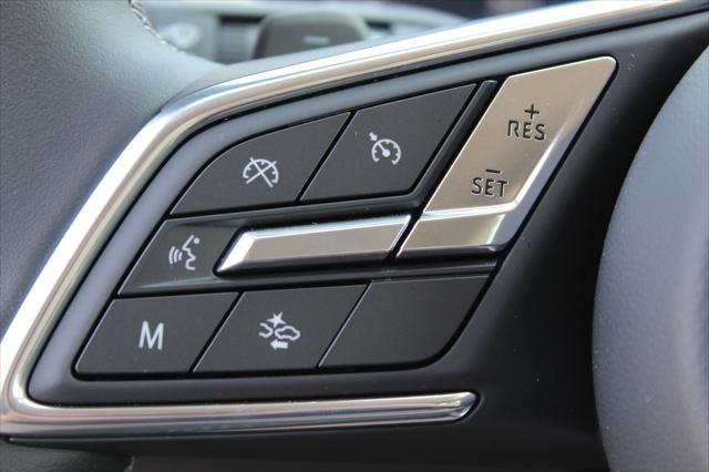 new 2025 Buick Envision car, priced at $39,740