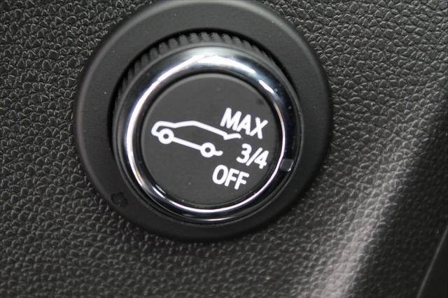 new 2025 Buick Envision car, priced at $44,026