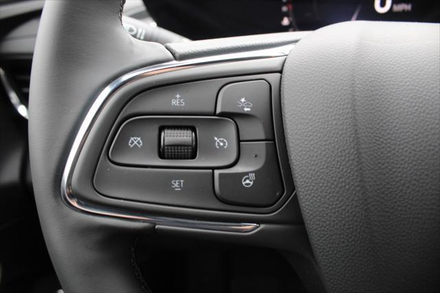 new 2025 Buick Envista car, priced at $25,907