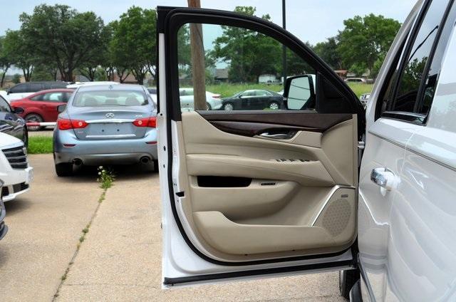 used 2017 Cadillac Escalade ESV car