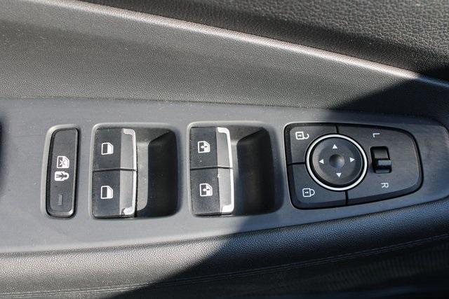 used 2022 Hyundai Santa Fe car, priced at $18,990